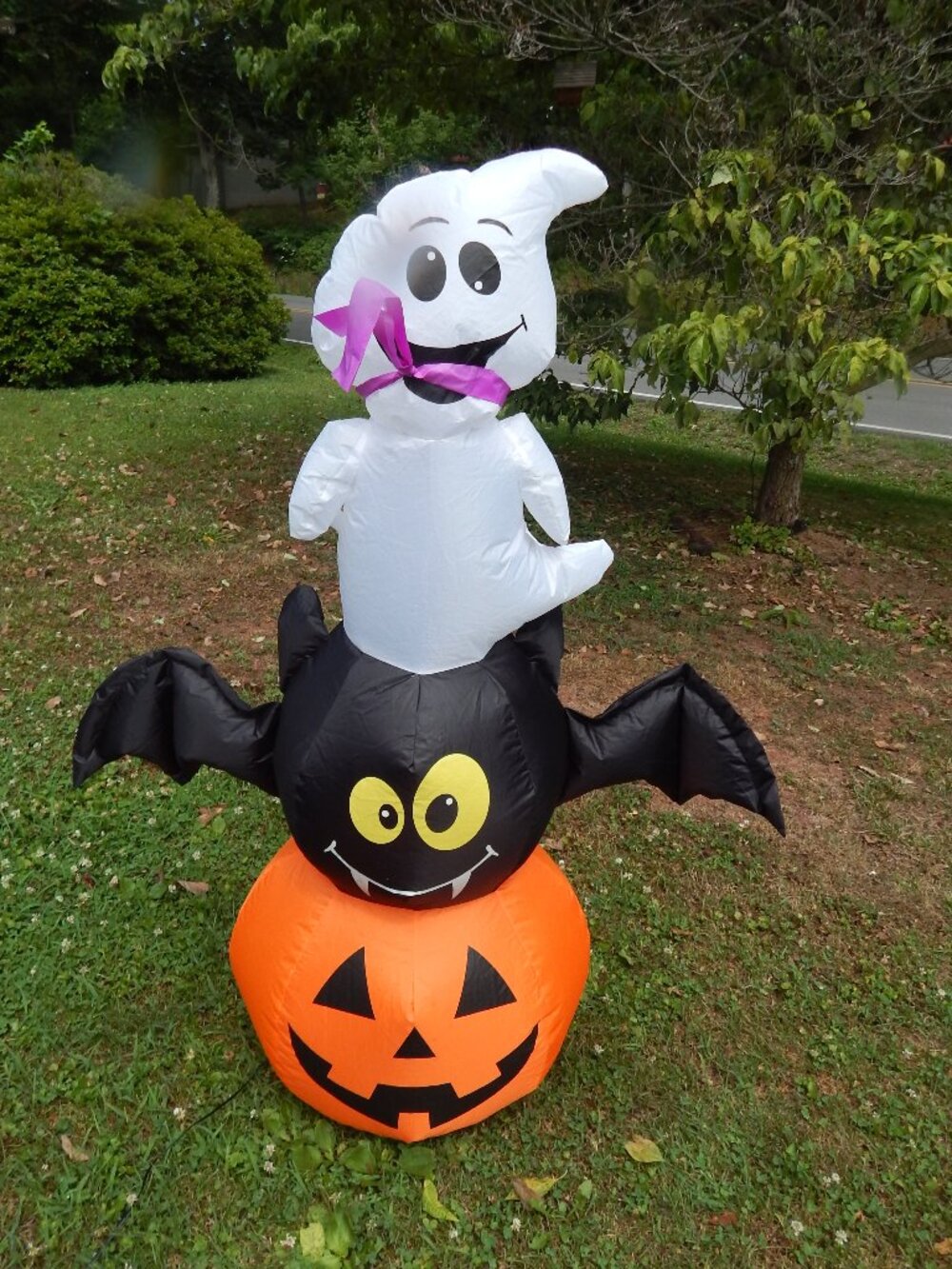 Halloween Inflatable Stacked Figures Pumpkin Bat & Ghost Yard Decor 4ft